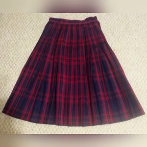 Vintage 80s Christian Dior 100% wool pleated plaid knee length skirt